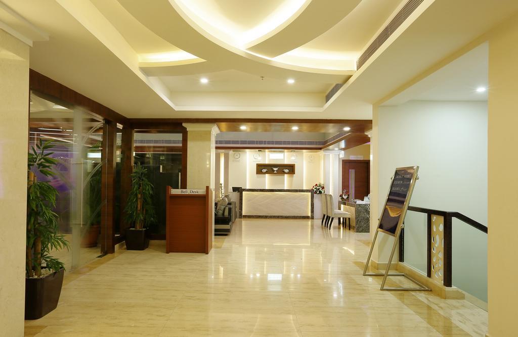 Hotel Moonlit Regency Thodupuzha Екстериор снимка