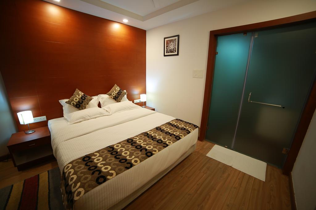 Hotel Moonlit Regency Thodupuzha Екстериор снимка