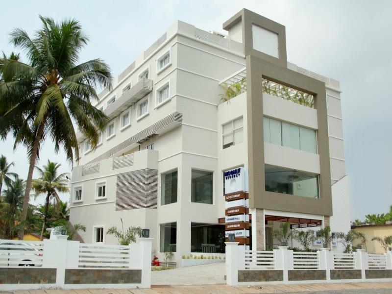 Hotel Moonlit Regency Thodupuzha Екстериор снимка